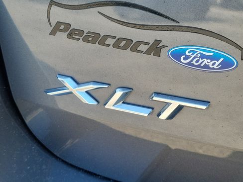 Used 2024 Ford Explorer XLT w/ Equipment Group 202A RWD image 10