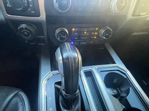 Used 2019 Ford F150 Platinum w/ Technology Package AWD/4WD image 26
