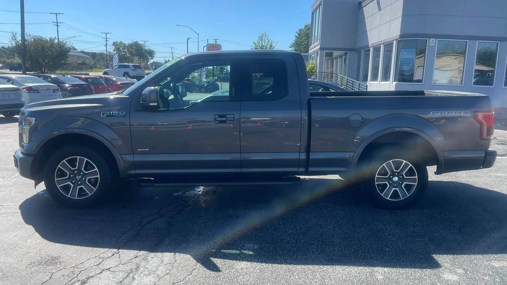 Used 2015 Ford F150 Lariat RWD image 8