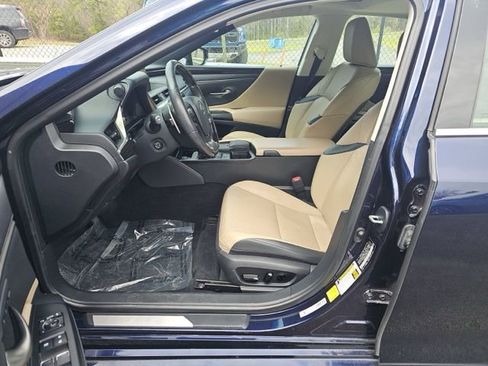 Used 2021 Lexus ES 350 w/ Premium Package image 6