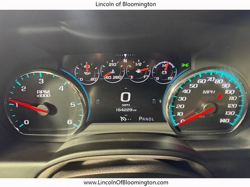 Used 2017 Chevrolet Suburban Premier AWD/4WD image 20