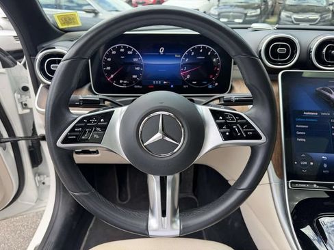 Used 2025 Mercedes-Benz C 300 4MATIC Sedan image 21