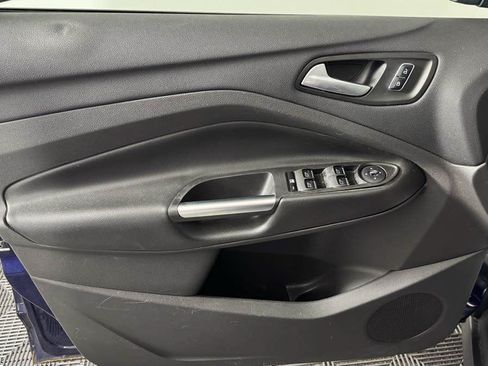 Used 2016 Ford C-MAX SE FWD image 10