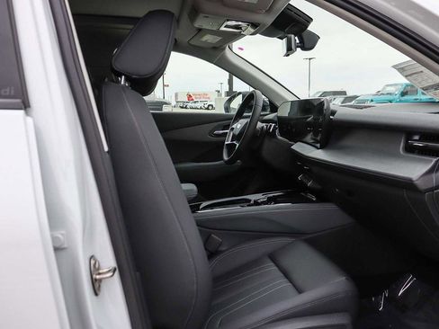 New 2026 Audi Q3 quattro 2.0T AWD/4WD image 21