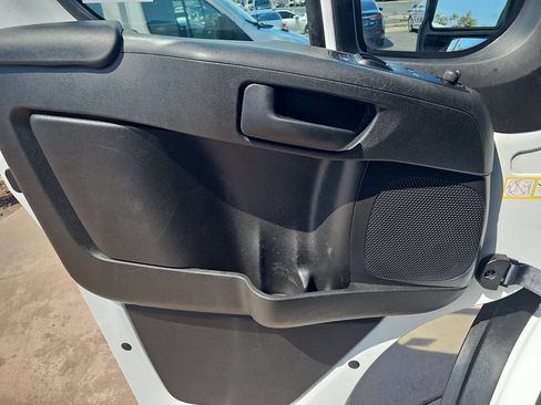 Used 2025 RAM ProMaster 2500 w/ Convenience Group FWD image 26