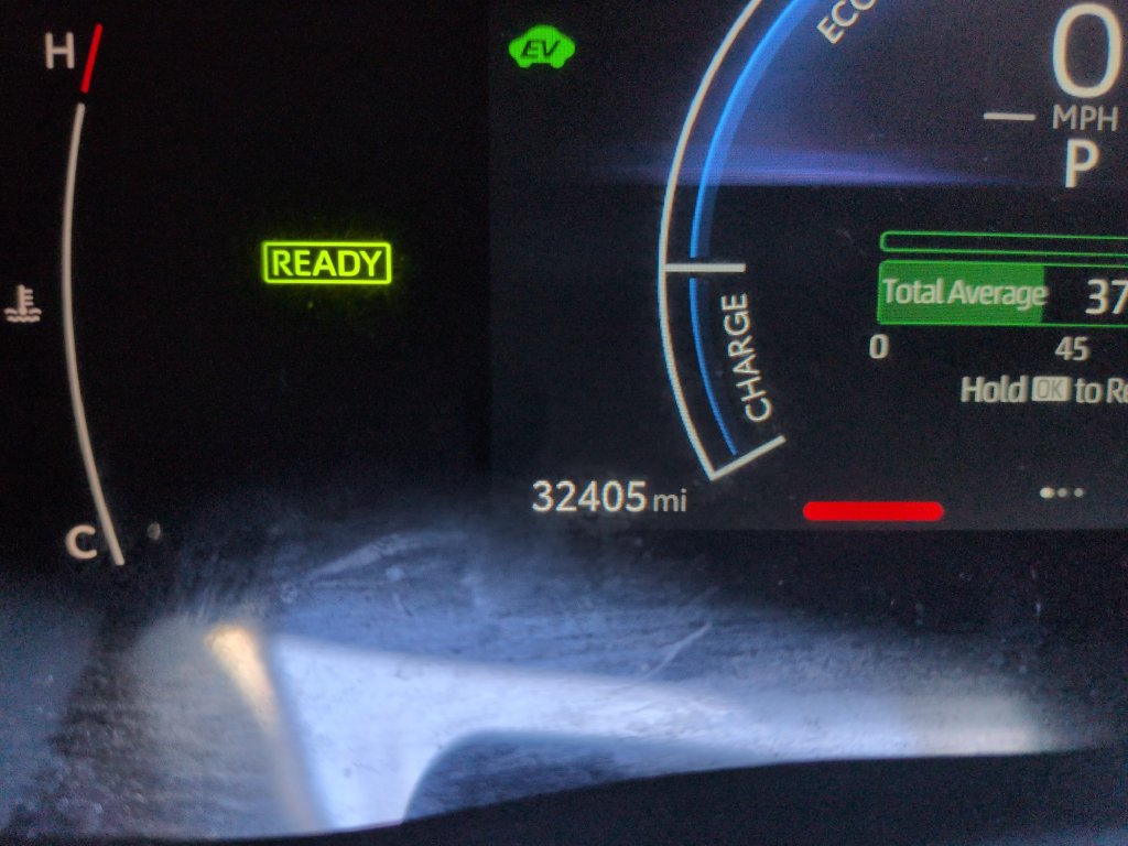 Used 2025 Toyota Camry SE FWD image 16