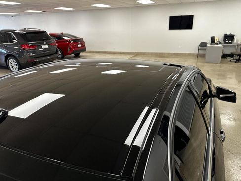 Used 2011 Mercedes-Benz E 350 4MATIC Sedan image 17