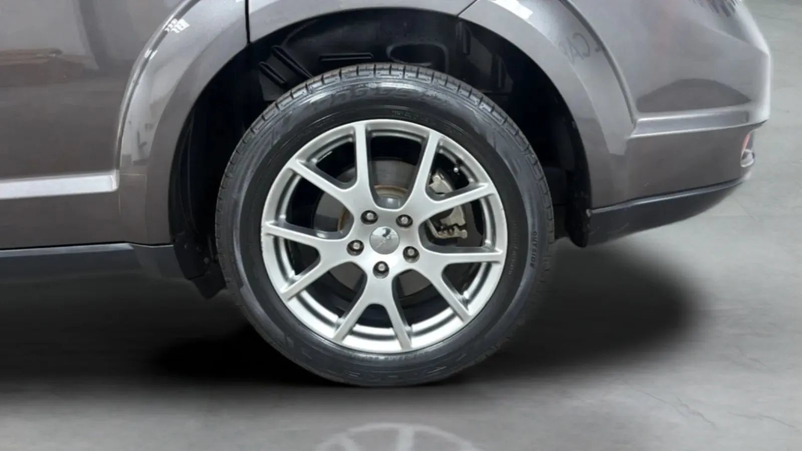 Used 2017 Dodge Journey GT FWD image 28