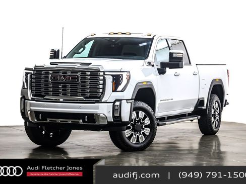 Used 2025 GMC Sierra 2500 Denali w/ Denali Reserve Package image 1