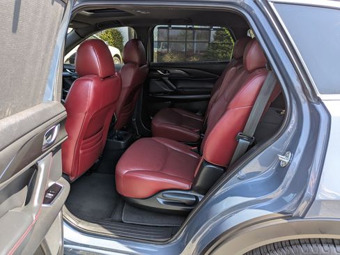 Used 2023 MAZDA CX-9 Carbon Edition image 38