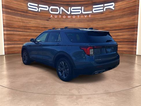 New 2026 Ford Explorer Active w/ Active Comfort Package AWD/4WD image 3