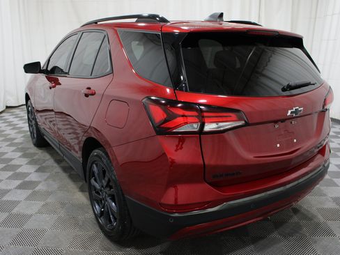 Used 2022 Chevrolet Equinox RS AWD/4WD image 33