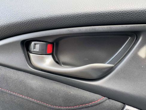 Used 2019 Honda Civic Type R image 23