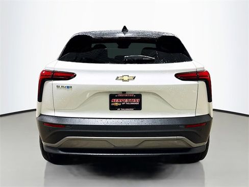 New 2026 Chevrolet Blazer EV LT image 9