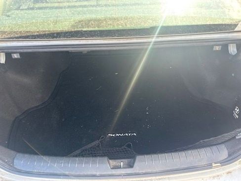 Used 2015 Hyundai Sonata Limited FWD image 8