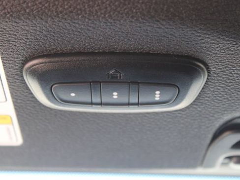 Used 2022 Jeep Wrangler Unlimited Sport AWD/4WD image 29