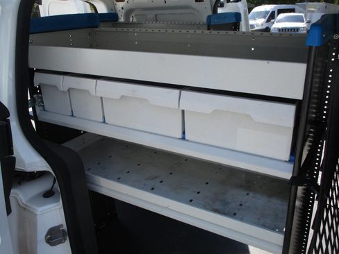 Used 2019 Ford Transit Connect XL FWD image 22