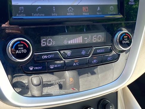Used 2016 Nissan Murano Platinum w/ Platinum Technology Package AWD/4WD image 26