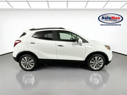 Used 2018 Buick Encore Preferred image 9