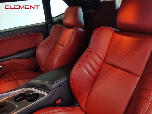 Used 2023 Dodge Challenger SRT Hellcat image 32