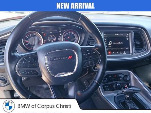 Used 2020 Dodge Challenger SXT image 15