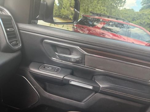 Used 2022 RAM 1500 Laramie AWD/4WD image 35