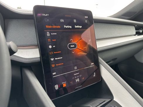 Used 2023 Polestar Polestar 2 w/ Pilot Pack image 18