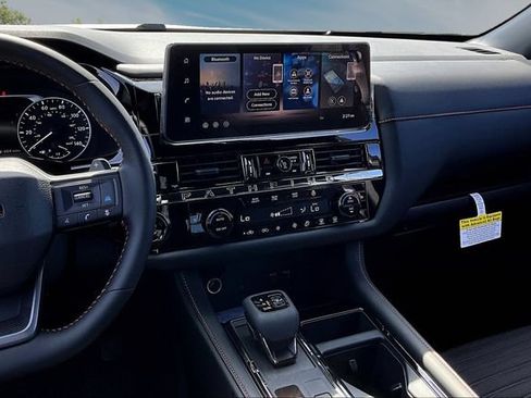 New 2026 Nissan Pathfinder Rock Creek w/ Rock Creek Premium Package AWD/4WD image 6