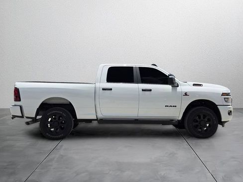 Used 2025 RAM 2500 Big Horn AWD/4WD image 5