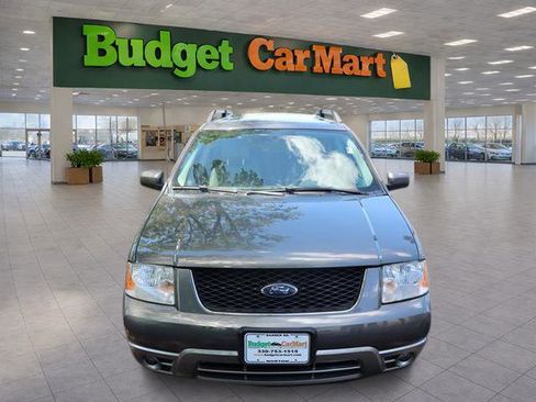 Used 2006 Ford Freestyle SEL FWD image 2