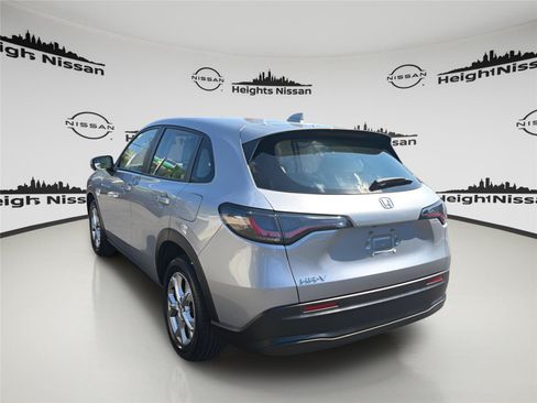 Used 2024 Honda HR-V LX image 3