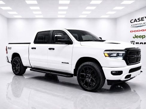 Used 2023 RAM 1500 Laramie AWD/4WD image 1