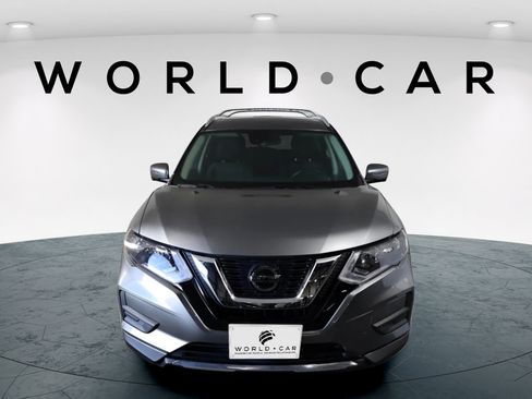 Used 2020 Nissan Rogue SV w/ Premium Package FWD image 8