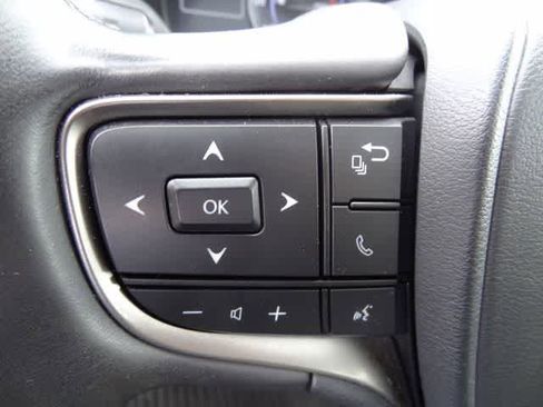 Used 2021 Lexus UX 250h w/ Premium Package image 18