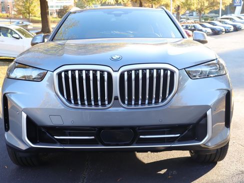 New 2026 BMW X5 xDrive50e w/ Climate Comfort Package image 2