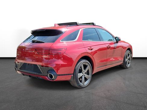 Used 2023 Genesis GV70 2.5T w/ Sport Prestige Package AWD/4WD image 4