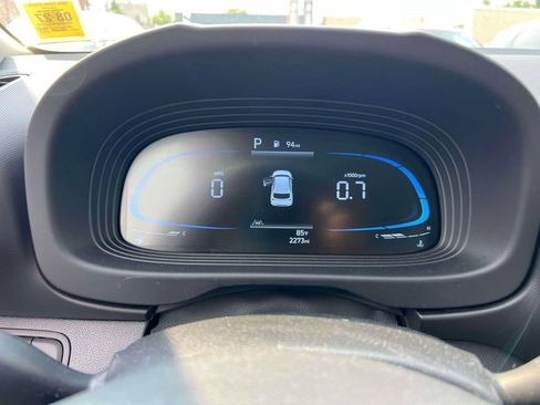 Certified 2026 Hyundai Venue SEL FWD image 23
