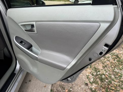 Used 2013 Toyota Prius Two FWD image 21