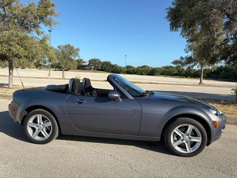 Used 2007 MAZDA MX-5 Miata Sport RWD image 56