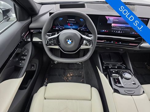 Certified 2024 BMW 530i w/ Premium Package RWD image 13