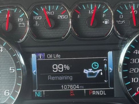 Used 2020 Chevrolet Tahoe LT image 22