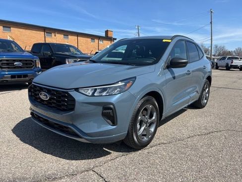 Certified 2023 Ford Escape ST-Line w/ Tech Pack #1 image 28