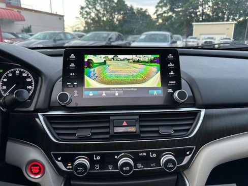 Used 2018 Honda Accord EX-L image 21