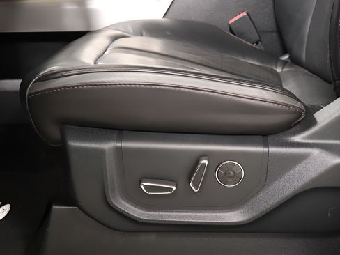 Used 2020 Ford F150 Platinum w/ Technology Package AWD/4WD image 20
