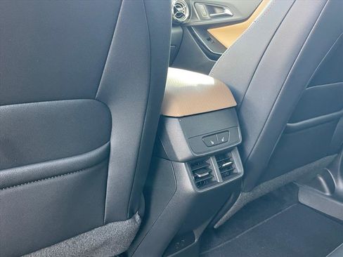 Used 2026 Chevrolet Equinox ACTIV w/ Convenience Package III FWD image 23