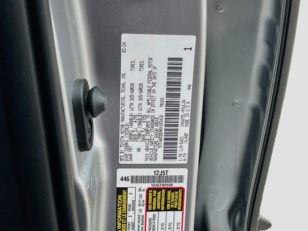Used 2024 Toyota Tundra Limited w/ TRD Off-Road Package AWD/4WD image 29