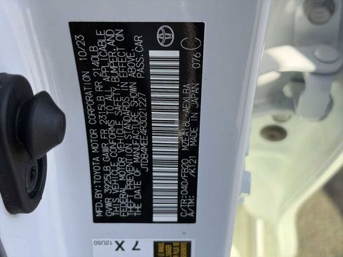 Used 2024 Toyota Corolla LE image 25