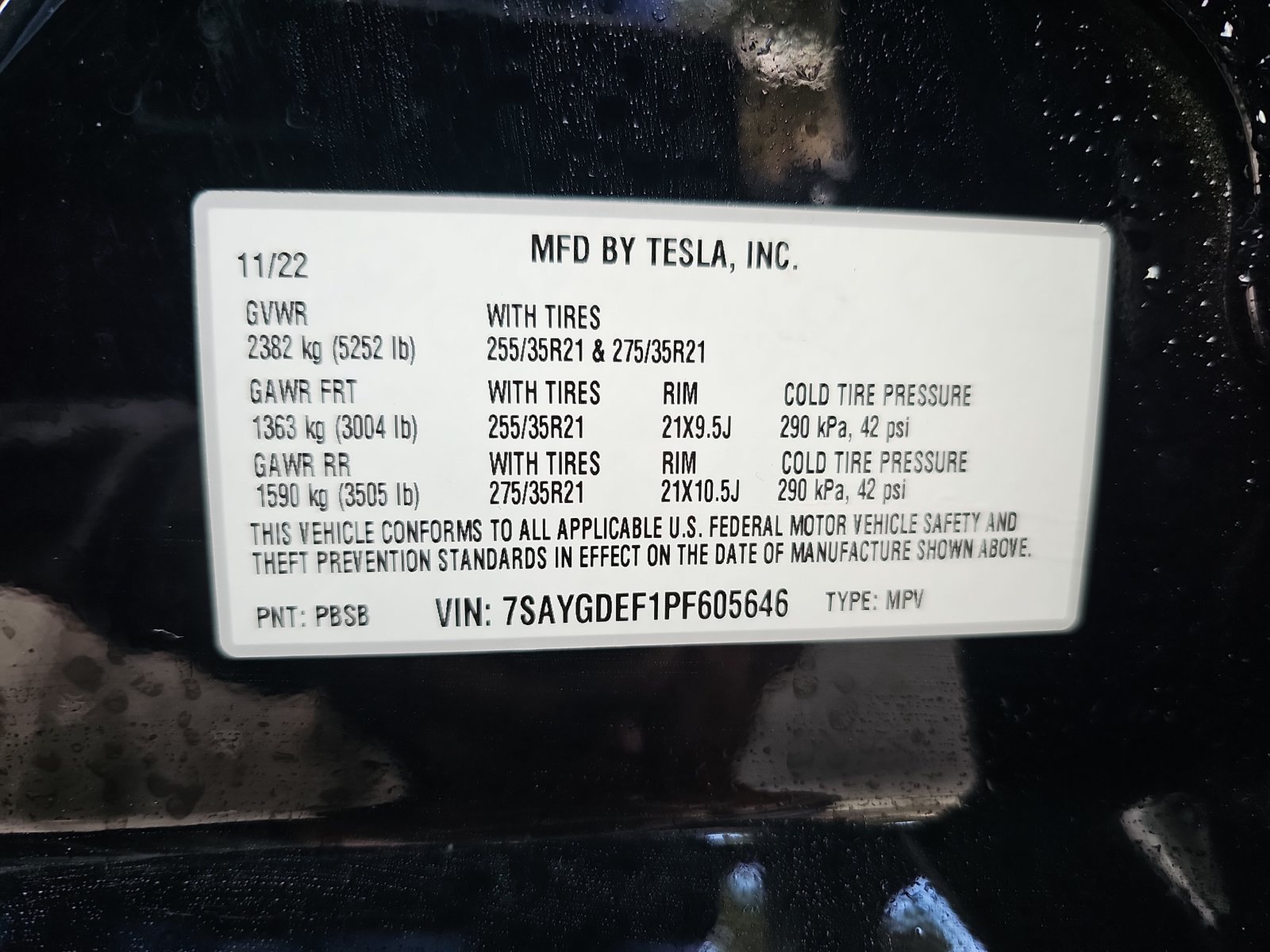 Used 2023 Tesla Model Y Performance AWD/4WD image 16