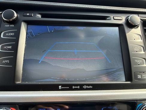 Certified 2016 Toyota Highlander XLE AWD/4WD image 15