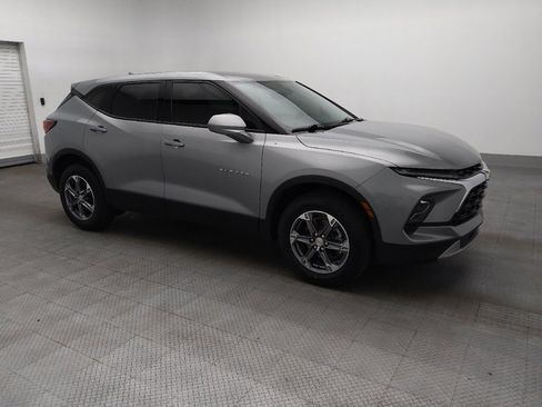 Used 2023 Chevrolet Blazer LT image 11